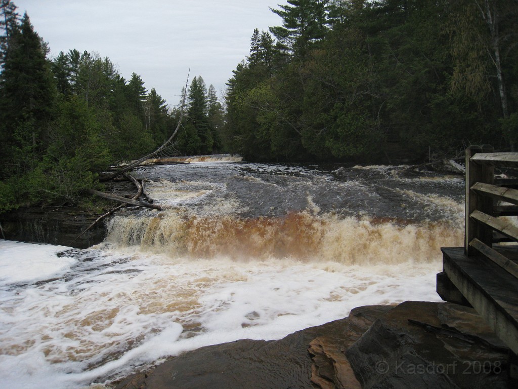 Mackinaw Island Area May 2008 1084.jpg - May 24 2008 a trip to Mackinac City for a 5 M race and a visit to Mackinac Island. A day to the UP, Paradise, Whitefish Point and Tahquamen Falls. This was followed by trips to Petoskey and Charlevoix.
